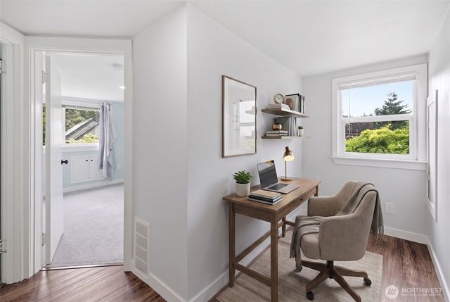 11331 E Riverside Drive, Bothell, WA 98011