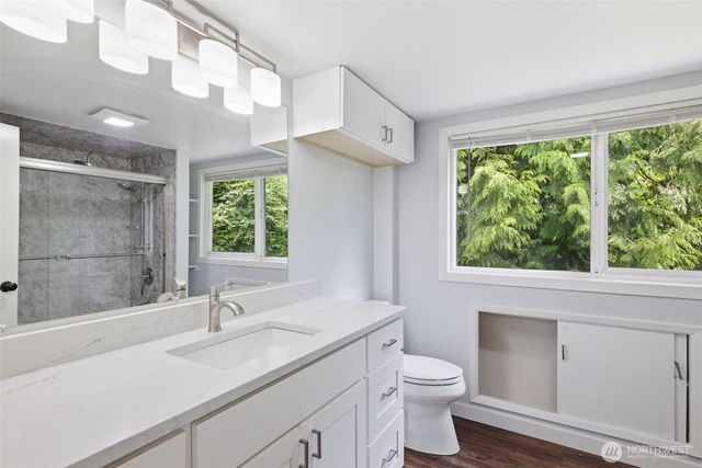 11331 E Riverside Drive, Bothell, WA 98011