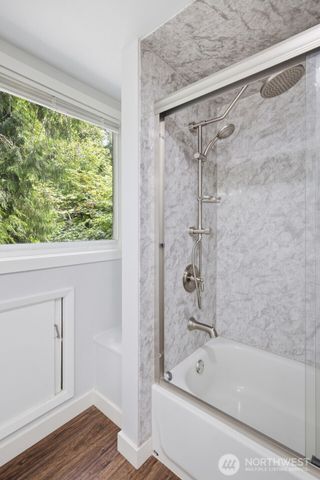 11331 E Riverside Drive, Bothell, WA 98011