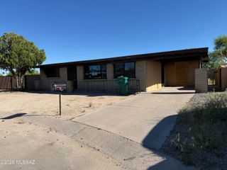 4331 W Placita De Christina, Tucson, AZ 85741
