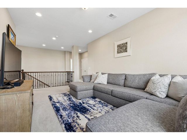 1910 High Plains Dr, Longmont, CO 80503