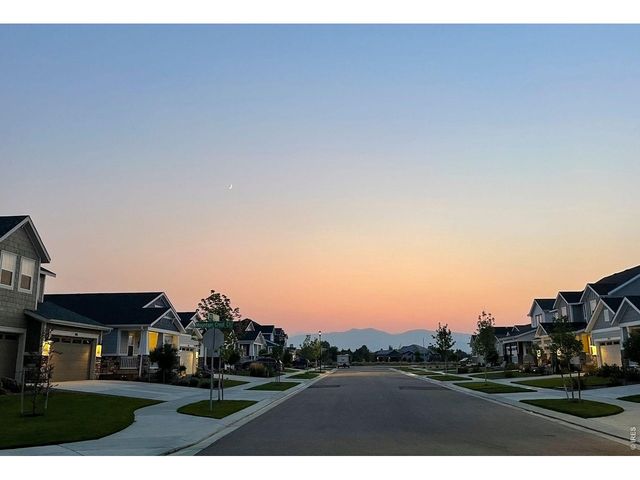 1910 High Plains Dr, Longmont, CO 80503