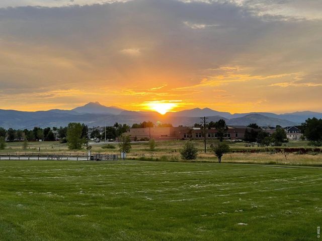 1910 High Plains Dr, Longmont, CO 80503