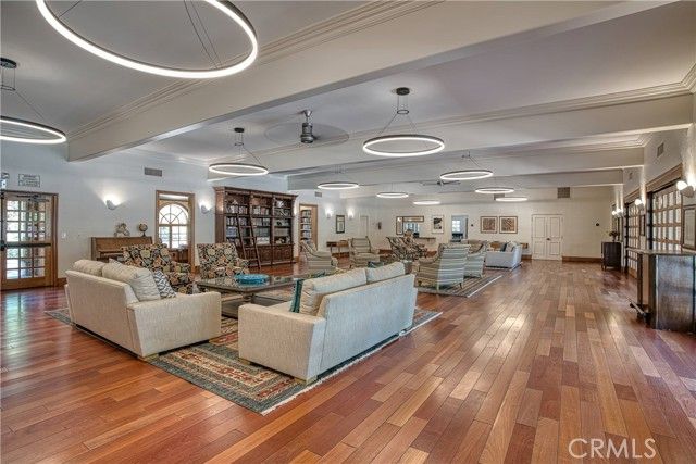 23777 Mulholland Hwy Spc 172, Calabasas, CA 91302