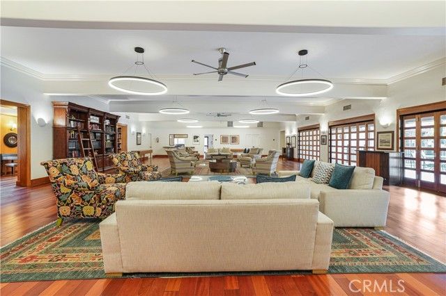 23777 Mulholland Hwy Spc 172, Calabasas, CA 91302