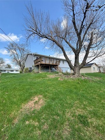 3917 Nancy Jane Lane NE, Cedar Rapids, IA 52402