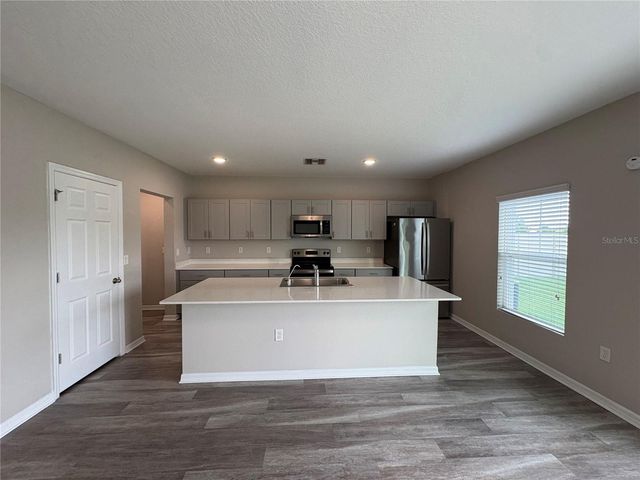 4381 PUMICE DRIVE, Lakeland, FL 33811