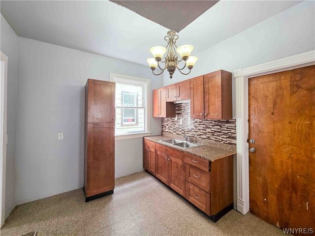 339 Hampshire Street, Buffalo, NY 14213