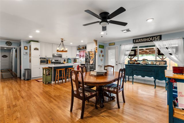 2200 Gregory Lane, Waco, TX 76708