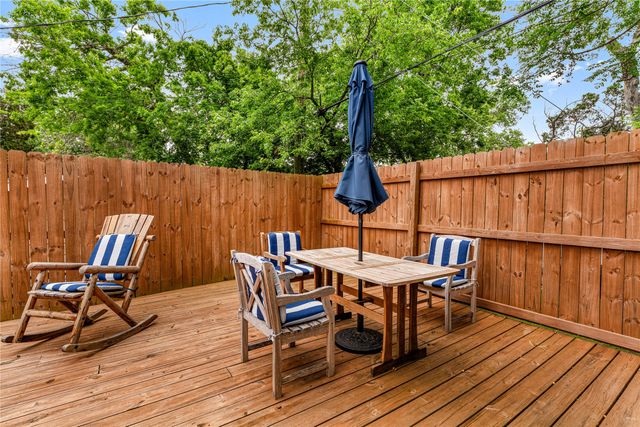 2200 Gregory Lane, Waco, TX 76708