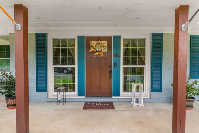 2200 Gregory Lane, Waco, TX 76708