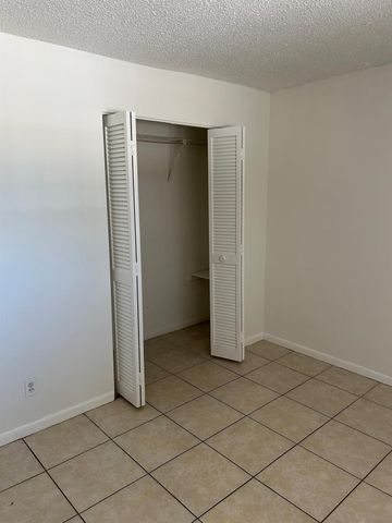 850 E COMMERCIAL Boulevard 210A, Oakland Park, FL 33334
