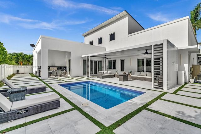 3447 NW 84th Ave, Doral, FL 33122