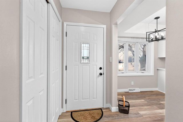 W8662 LONE ELM ROAD, Van Dyne, WI 54979