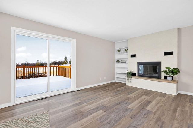 W8662 LONE ELM ROAD, Van Dyne, WI 54979