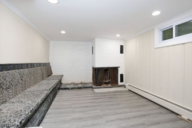 13 Mountain Glen Rd, Ringwood Boro, NJ 07456