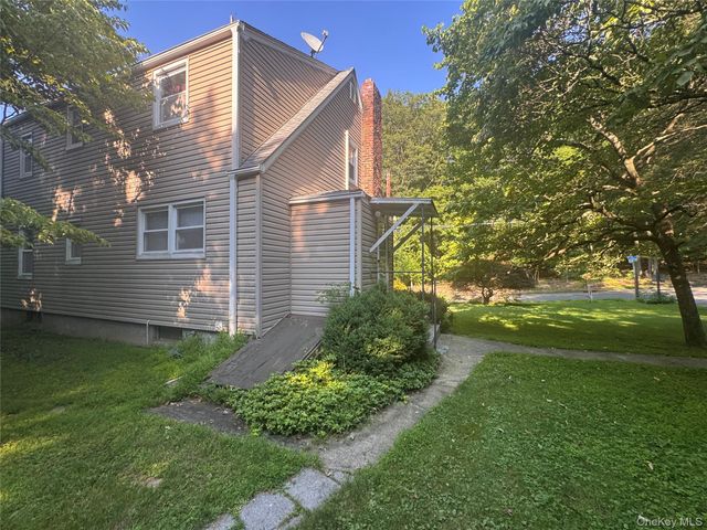 245 Zukor Road, New City, NY 10956