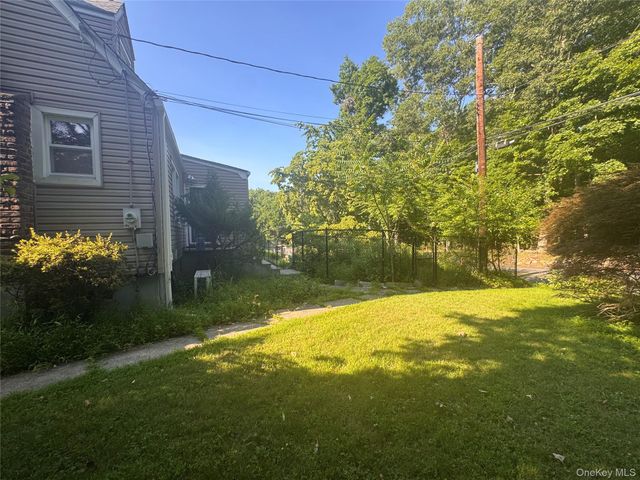 245 Zukor Road, New City, NY 10956