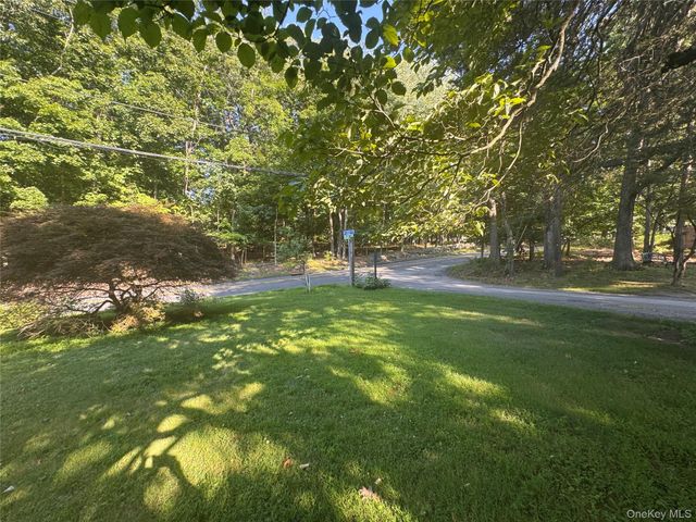 245 Zukor Road, New City, NY 10956