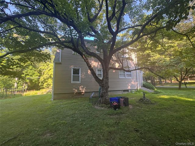 245 Zukor Road, New City, NY 10956