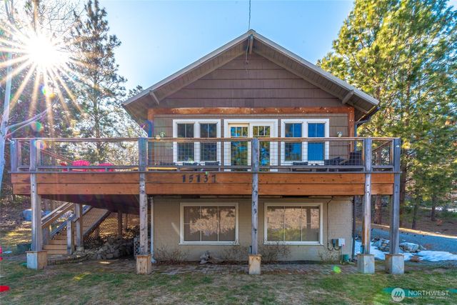 15137 S LAKESHORE Road, Chelan, WA 98816