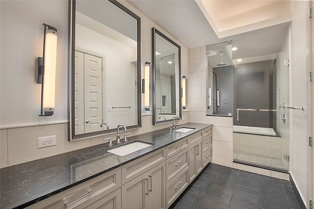 2323 N Akard Street 3008, Dallas, TX 75204