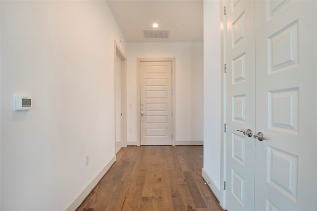 2323 N Akard Street 3008, Dallas, TX 75204