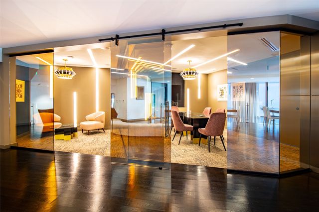 2323 N Akard Street 3008, Dallas, TX 75204