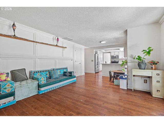 11702 Nw 11TH Ct, Vancouver, WA 98685