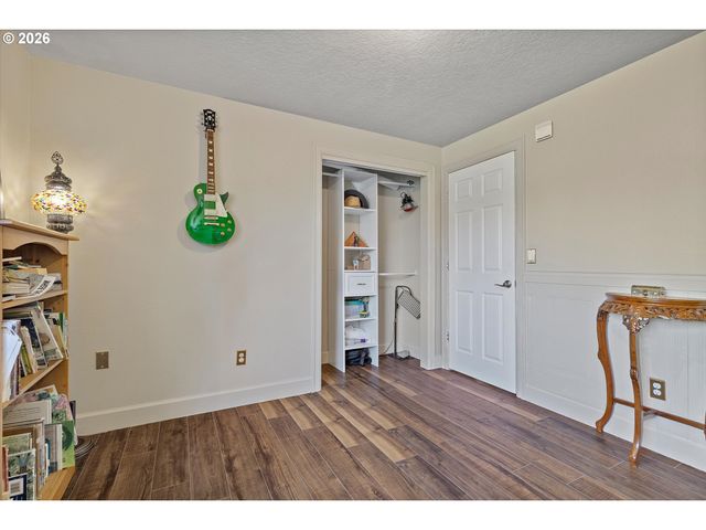 11702 Nw 11TH Ct, Vancouver, WA 98685