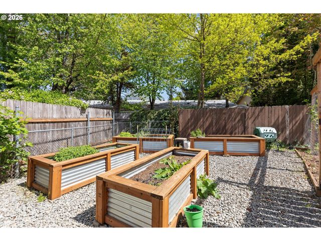 11702 Nw 11TH Ct, Vancouver, WA 98685