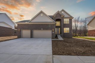 26998 Celtic Drive, Flat Rock, MI 48134