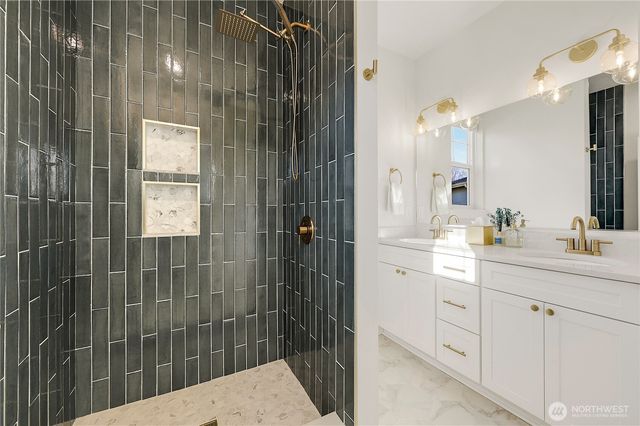 83 Pelton Court, Port Ludlow, WA 98365