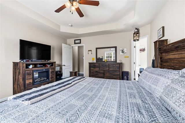 189 Birch Avenue, Spring Lake, NC 28390