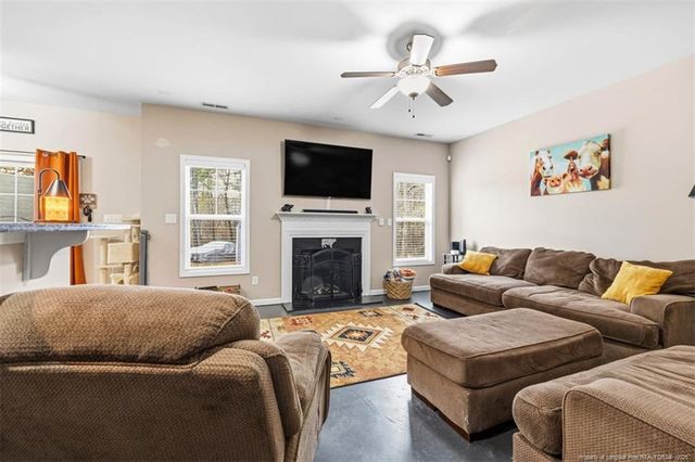 189 Birch Avenue, Spring Lake, NC 28390