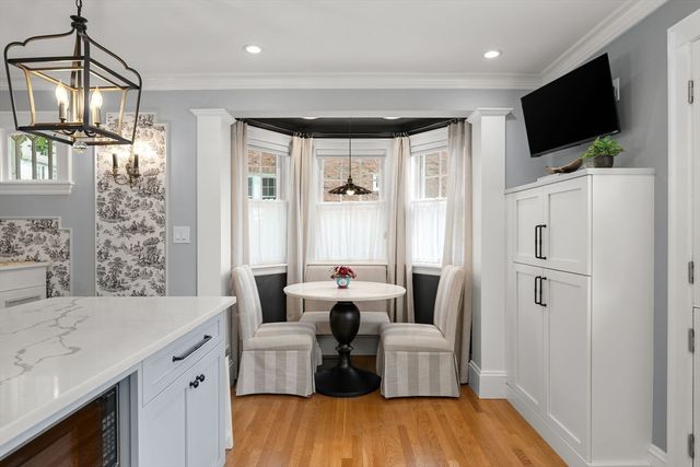 3 Essex Rd, Belmont, MA 02478