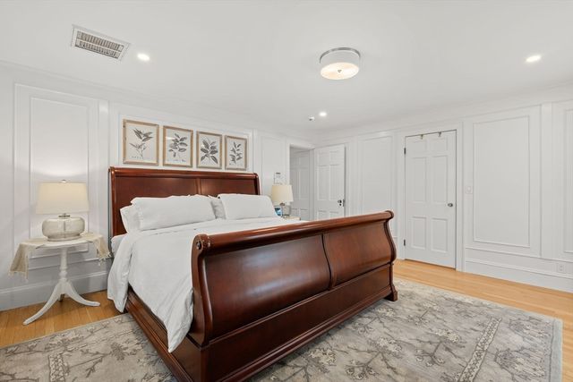 3 Essex Rd, Belmont, MA 02478