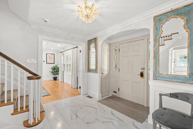 3 Essex Rd, Belmont, MA 02478