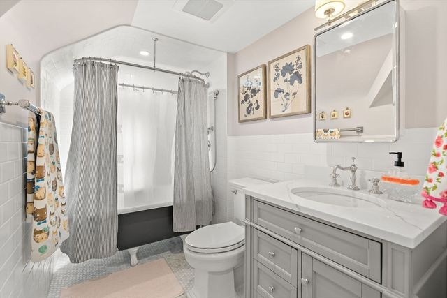 3 Essex Rd, Belmont, MA 02478