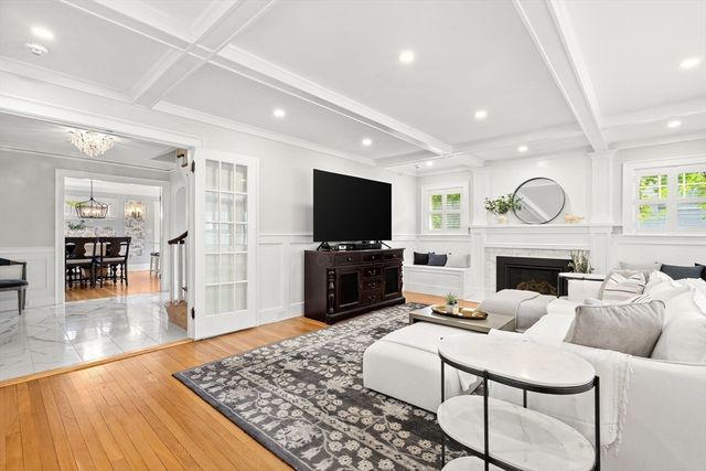3 Essex Rd, Belmont, MA 02478