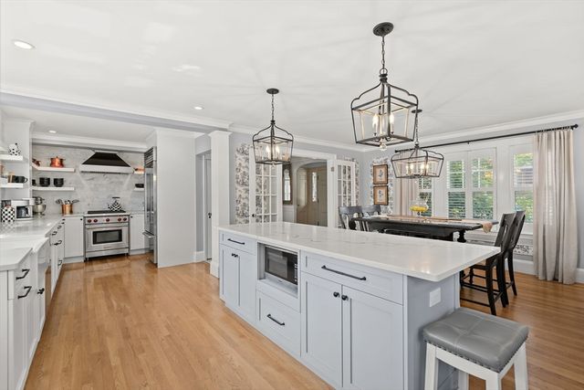 3 Essex Rd, Belmont, MA 02478