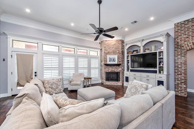 512 Abby Road, Thibodaux, LA 70301