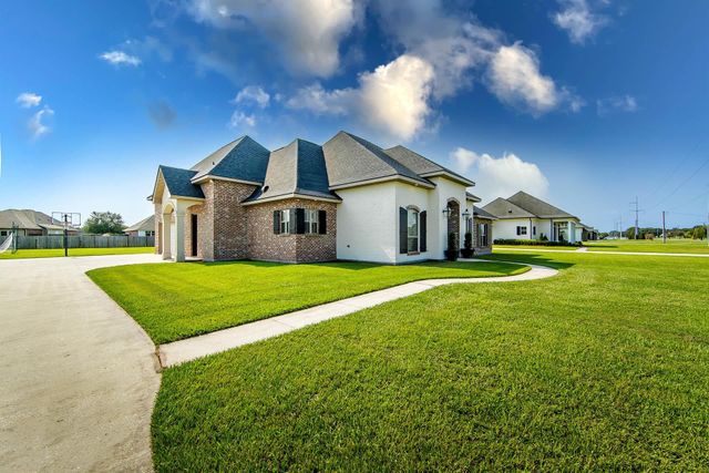512 Abby Road, Thibodaux, LA 70301