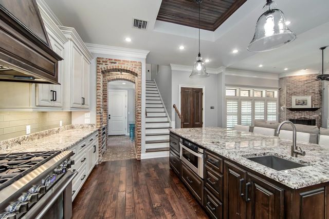 512 Abby Road, Thibodaux, LA 70301