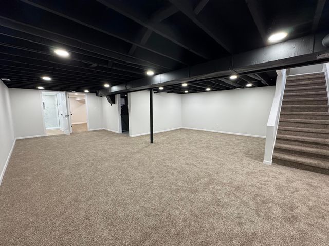 1427 Austin Avenue, Schererville, IN 46375