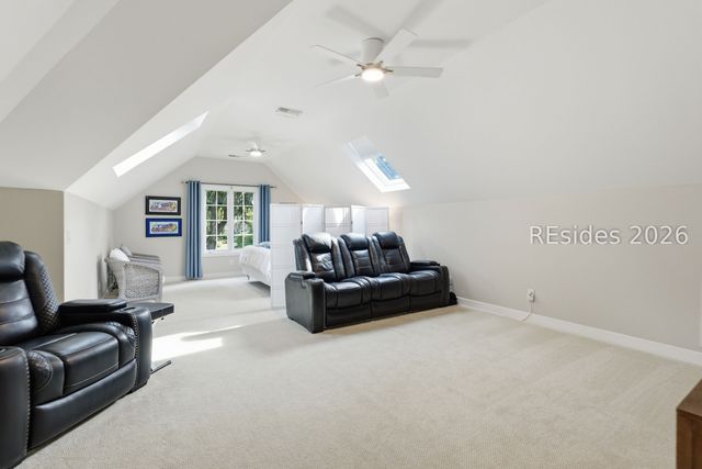 52 Old Fort Dr, Hilton Head Island, SC 29926