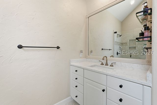 52 Old Fort Dr, Hilton Head Island, SC 29926
