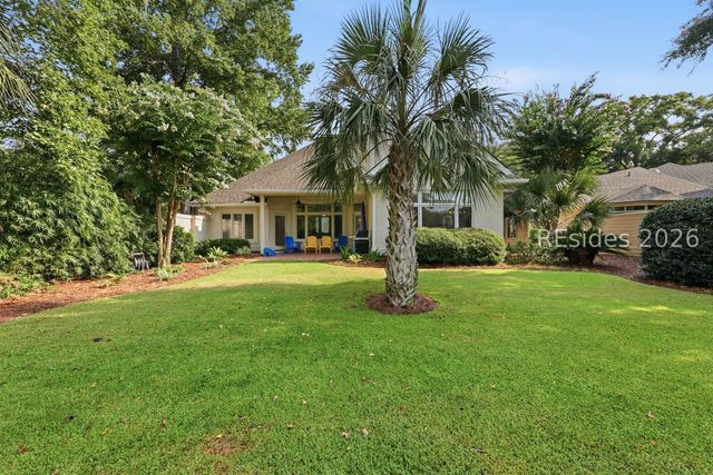 52 Old Fort Dr, Hilton Head Island, SC 29926