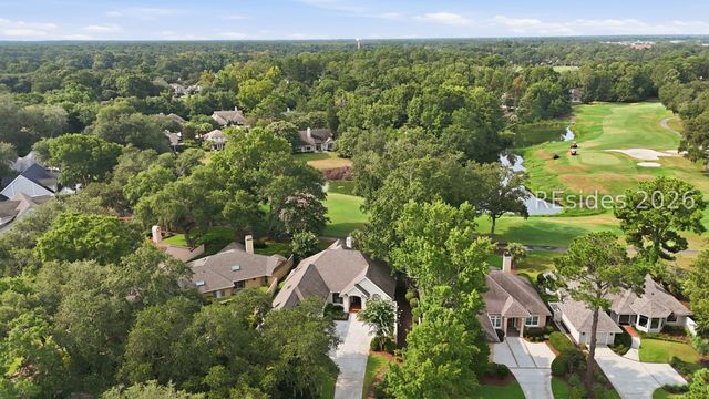 52 Old Fort Dr, Hilton Head Island, SC 29926