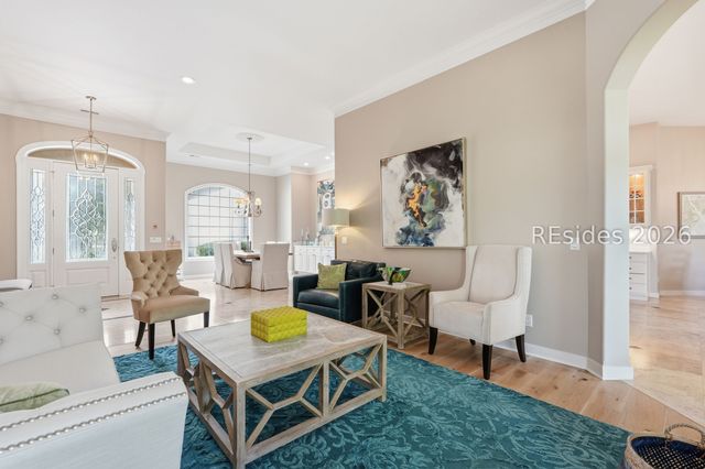 52 Old Fort Dr, Hilton Head Island, SC 29926